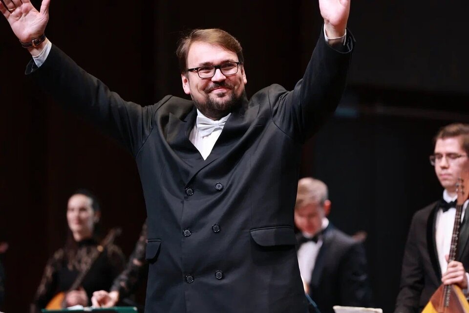 И помнит мир спасённый