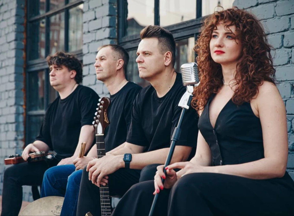 

Билеты на Jazz Street. Классика и неклассика рока (Майлз)