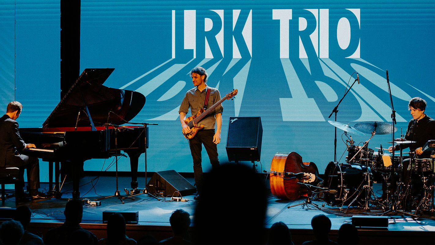 

Билеты на LRK Trio (Эссе)