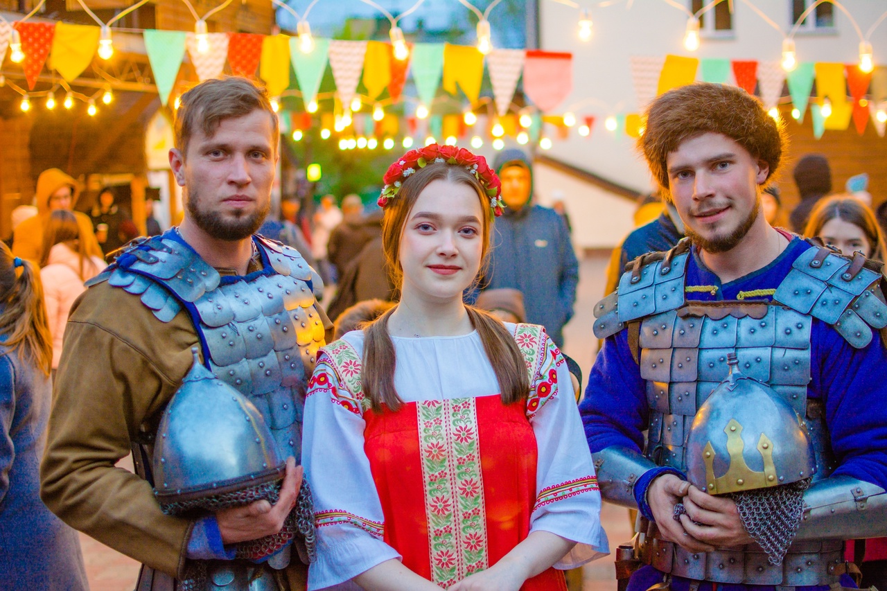 

Билеты на Ночь искусств. О ратных подвигах вятчан (Музей истории Хлынова)