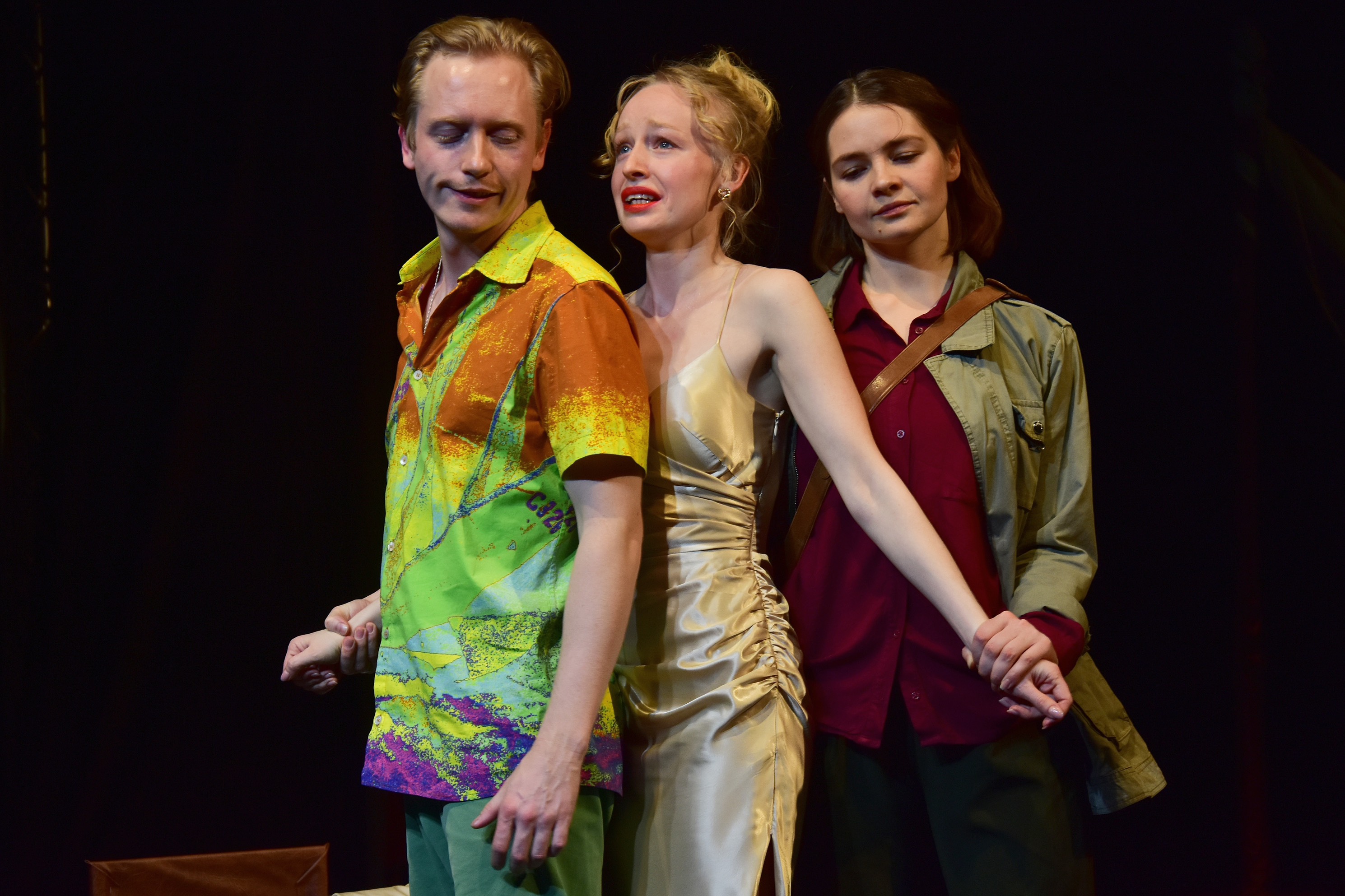 

Билеты на Ад — это другие (ЗИЛ)