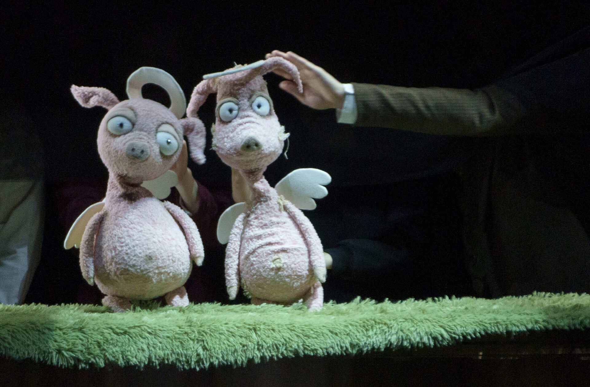 

Билеты на Дело трёх поросят (Арлекин)