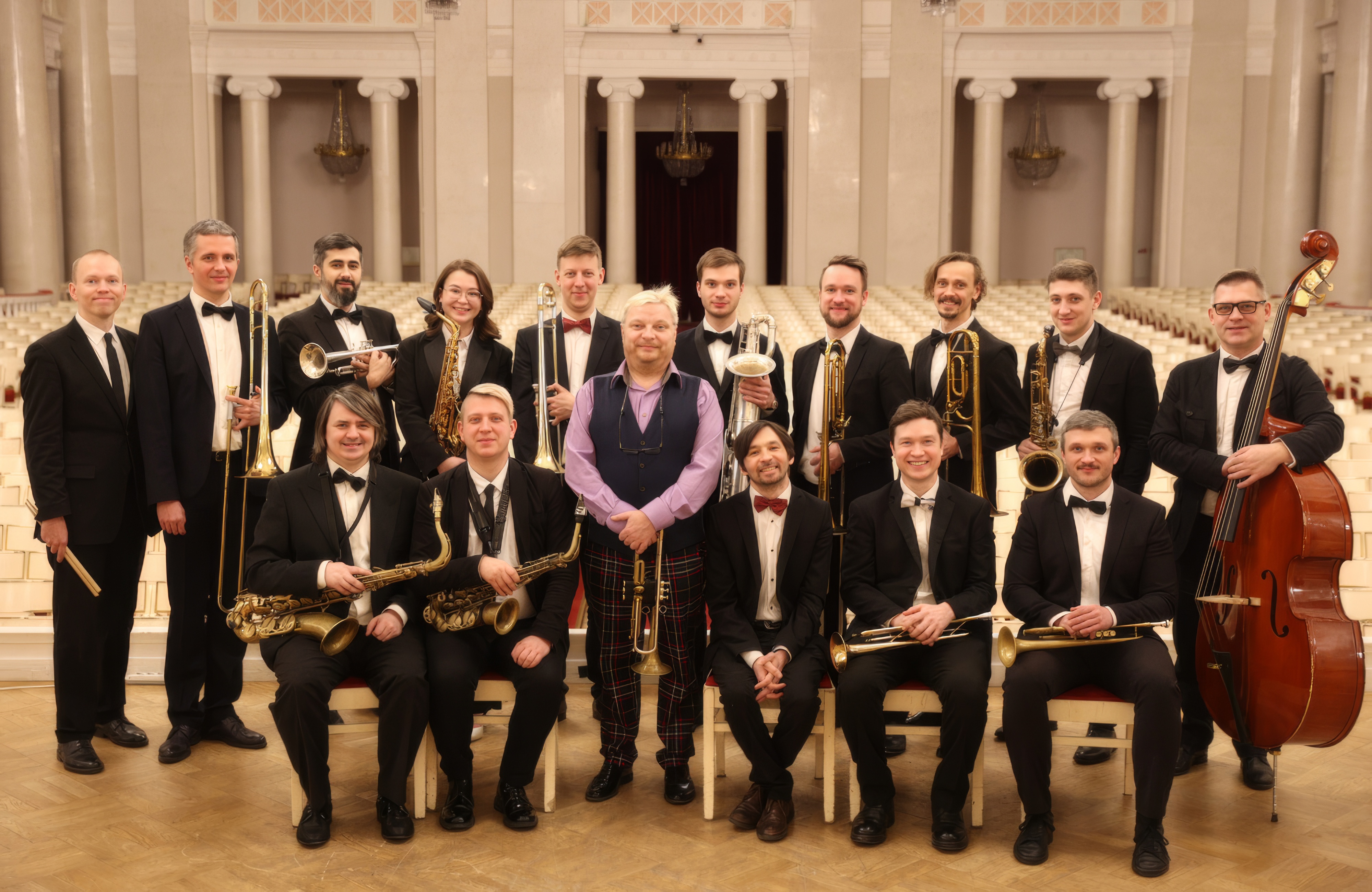 

Билеты на Биг-бэнд Ивана Васильева (Филармония им. Шостаковича. Большой зал)