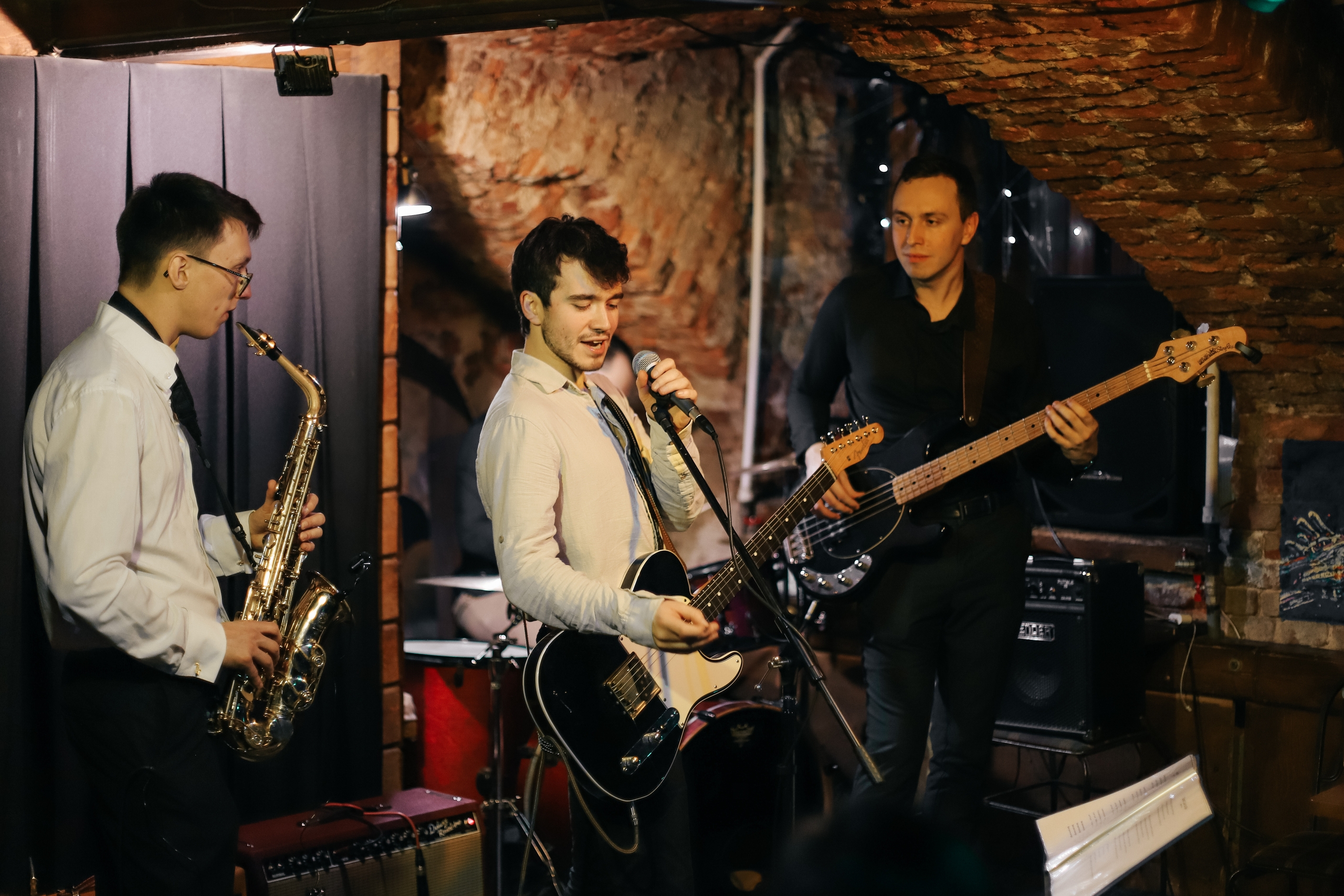 

Билеты на Михаил Аблямитов & The Scarlet Men (Rhythm & Blues Cafe)