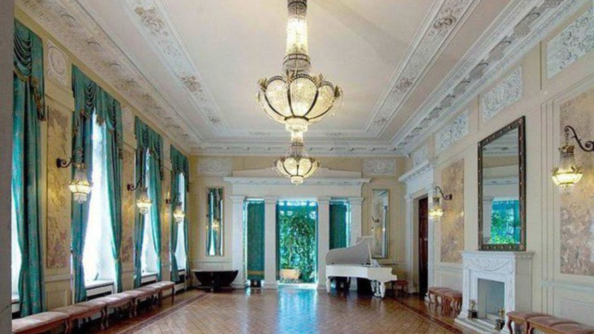 

Билеты на Штраус и Вивальди (Музей политической истории России (Особняк Матильды Кшесинской))