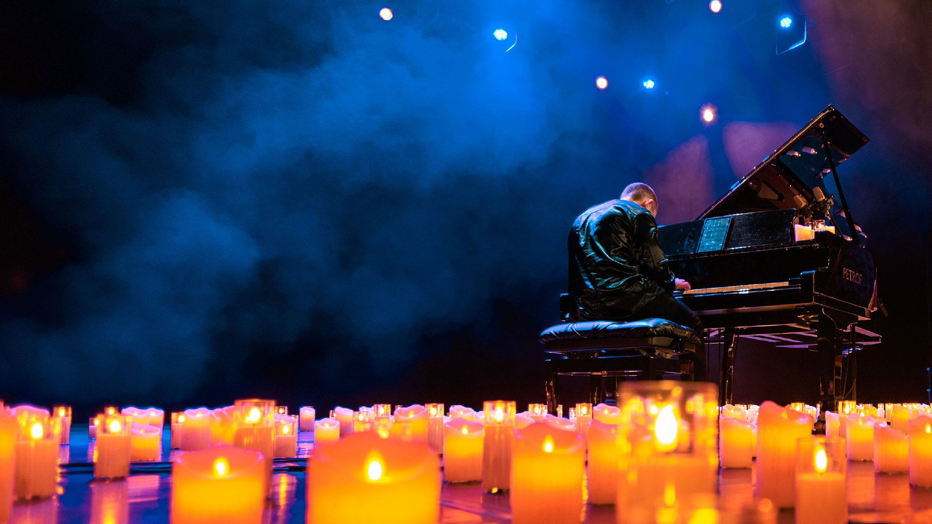 

Билеты на Вечер в Париже при свечах (Дом журналиста)