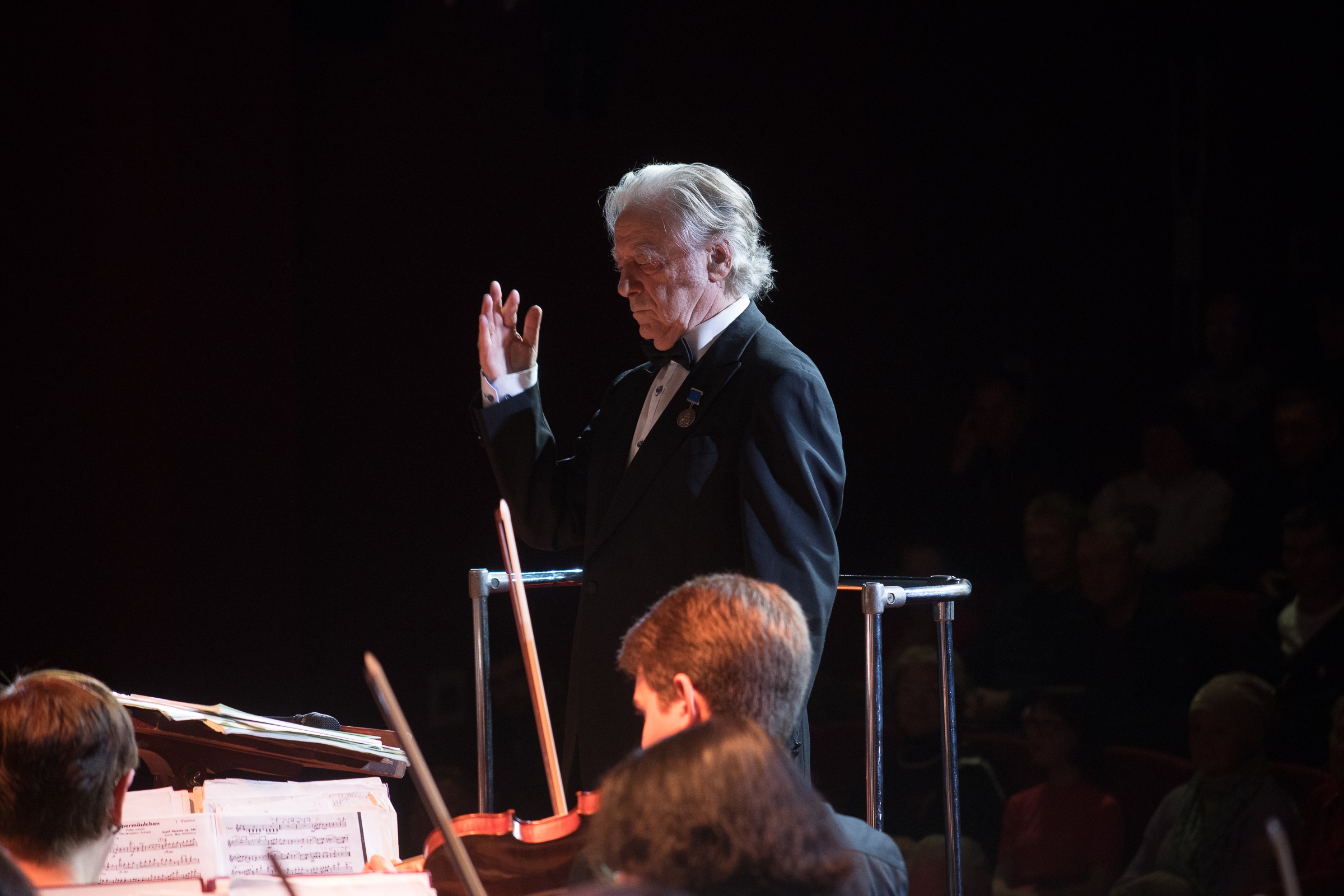 

Билеты на Дворжак Live (Белый зал Политехнического университета)