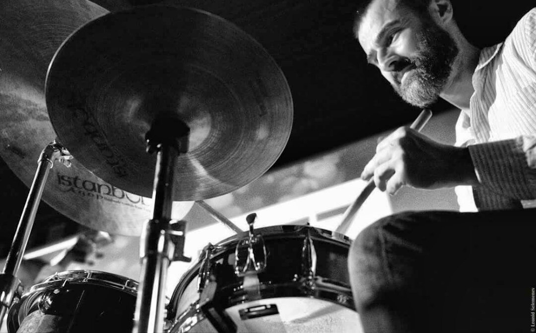 

Билеты на «Ураганный джаз» Павла Тимофеева (Эссе)