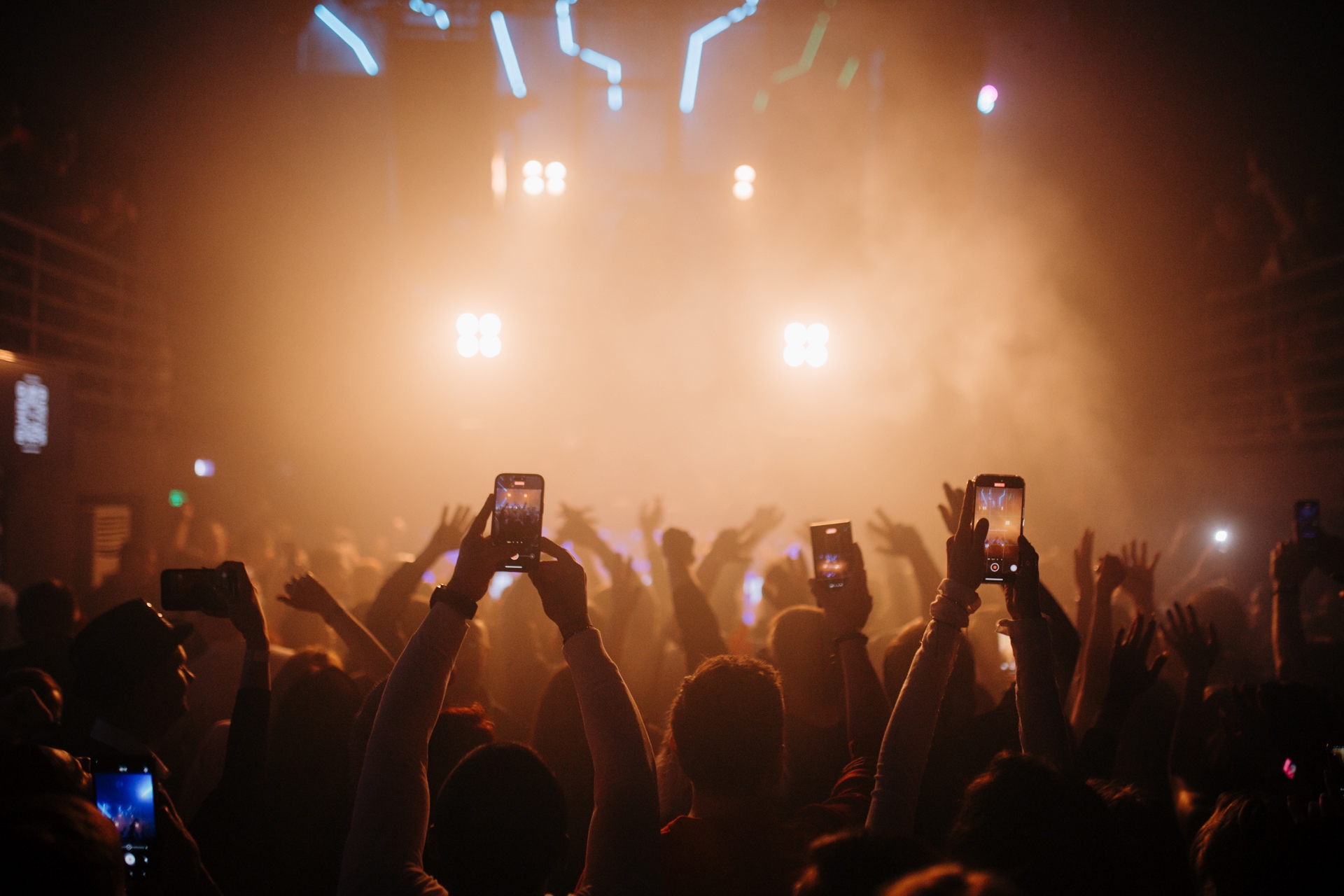 

Билеты на Новогодний калейдоскоп (Maison)