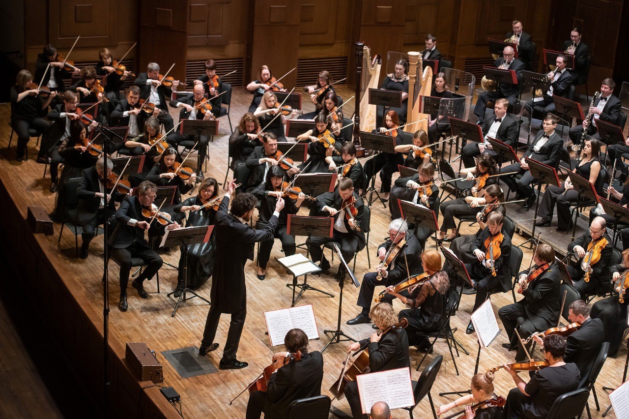 

Билеты на Вечера с симфоническим оркестром. Новосибирский академический симфонический оркестр (Концертный зал им. Каца)