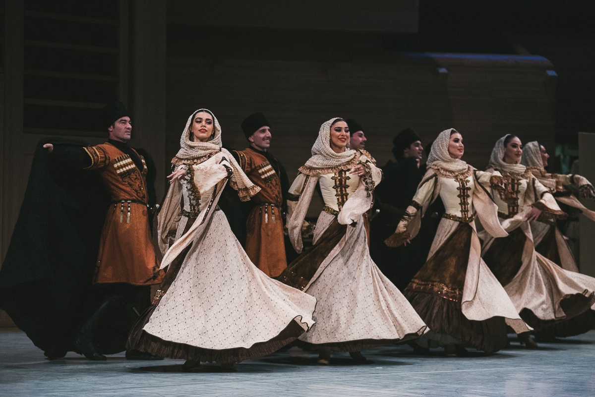 

Билеты на Ансамбль танца Дагестана «Лезгинка» (Филармония)