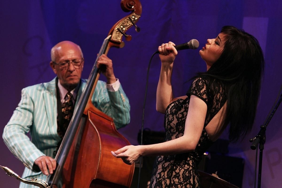 Афиша: От романса к джазу. Юлия Касьян и Давид Голощёкин в Санкте-Петербург 6 июня 2026