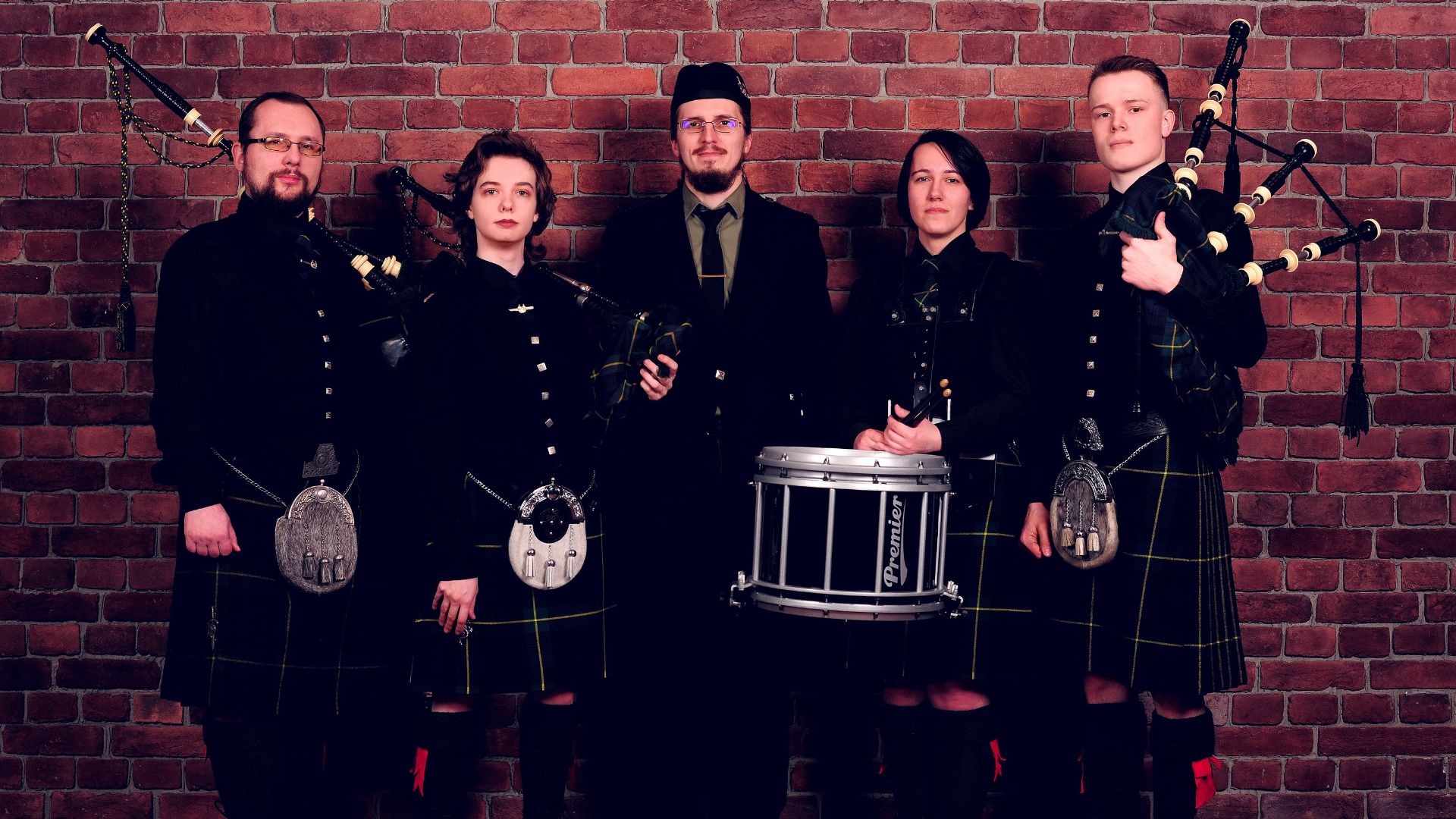 

Билеты на Волынки и барабаны при свечах во дворце (Пространство Freedom)