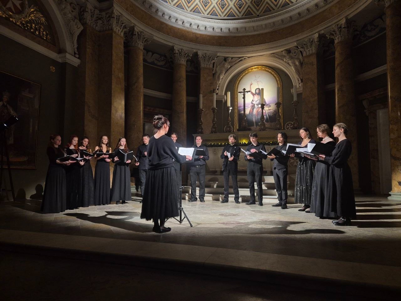 

Билеты на Рождество для хора и органа (Мальтийская капелла)