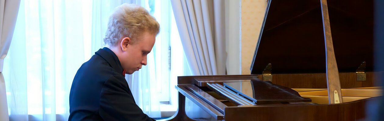 Концерт лауреатов международных конкурсов «Весеннее настроение»