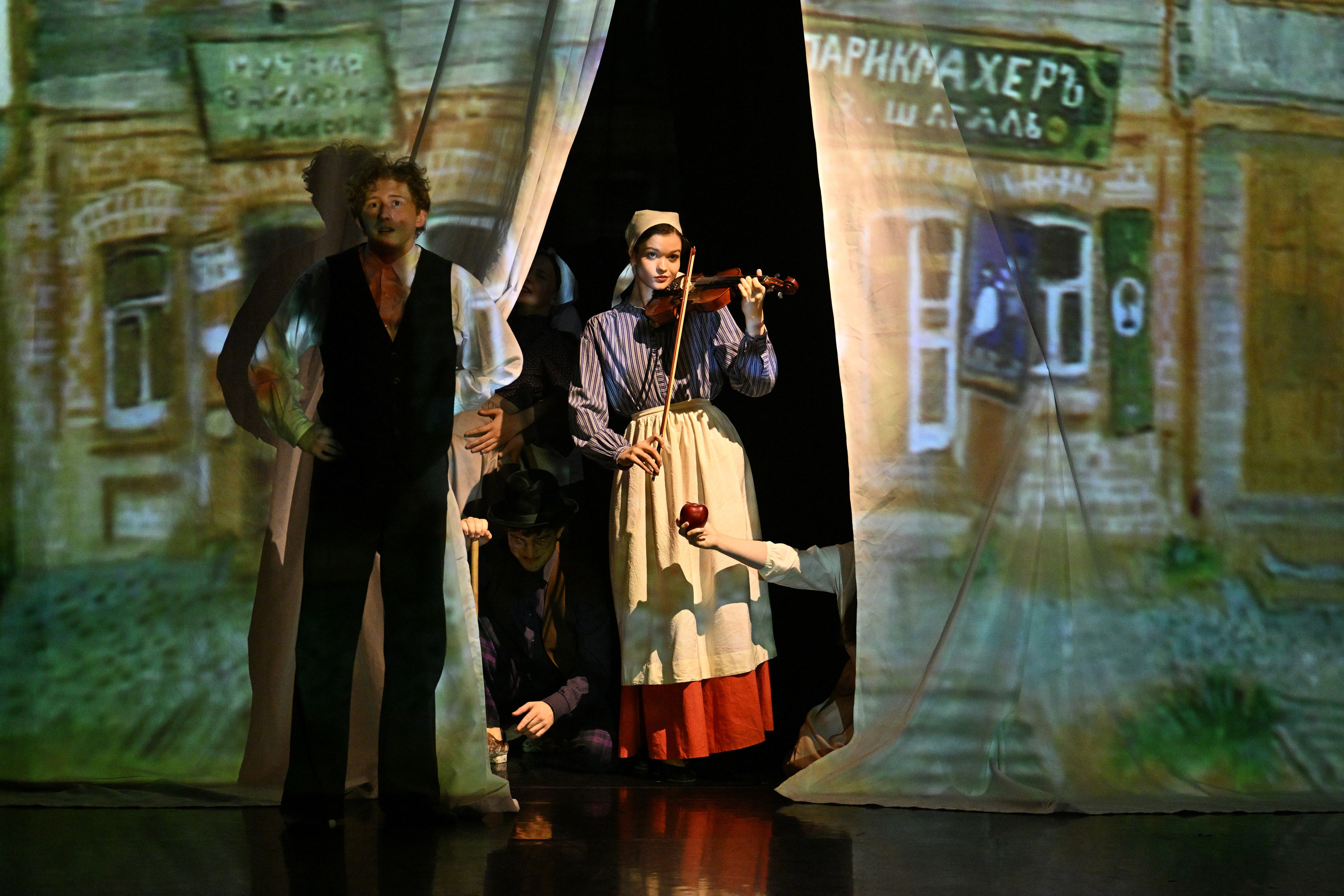 

Билеты на Шагал. Цвета любви (Учебный театр «На Моховой»)