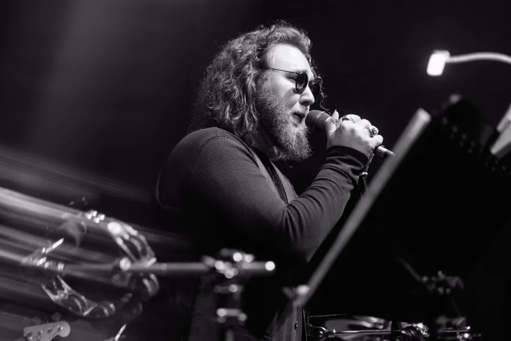 

Билеты на Алексей Стародубцев (Lюstra Bar)