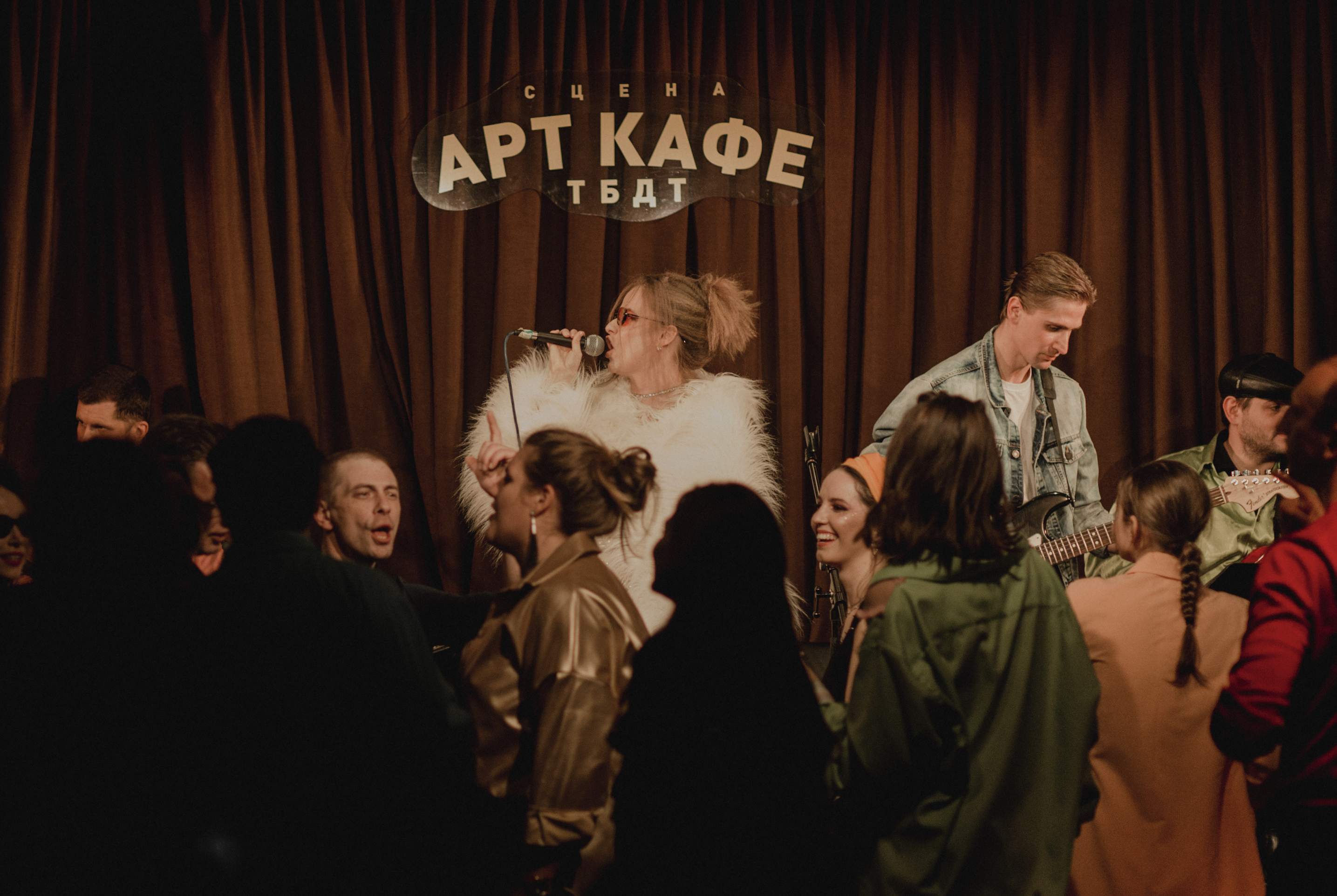 

Билеты на Оттепель (Драматический театр)