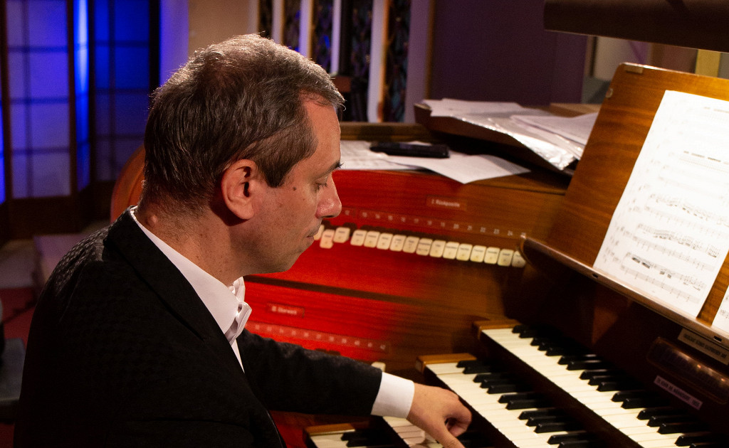 

Билеты на Нотр-Дам-де -Пари. Мировые хиты оперы и мюзикла (Англиканская церковь Святого Андрея)