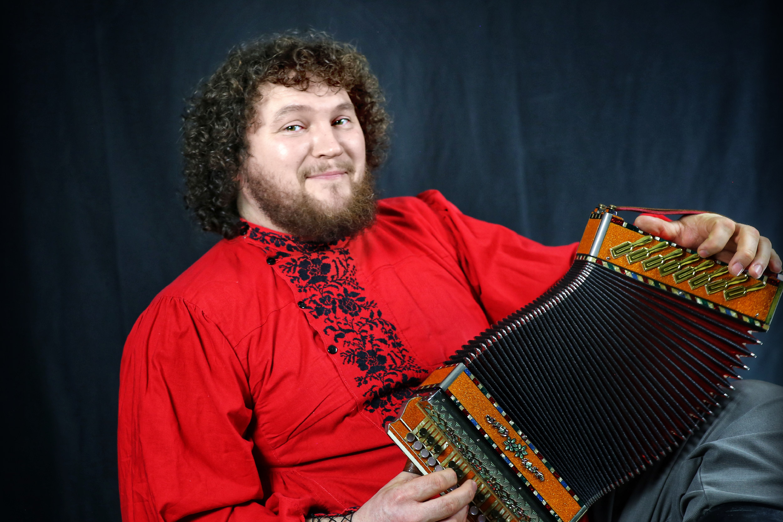 

Билеты на Михаил Коломыцев (Музыкальная квартира на Тверской)