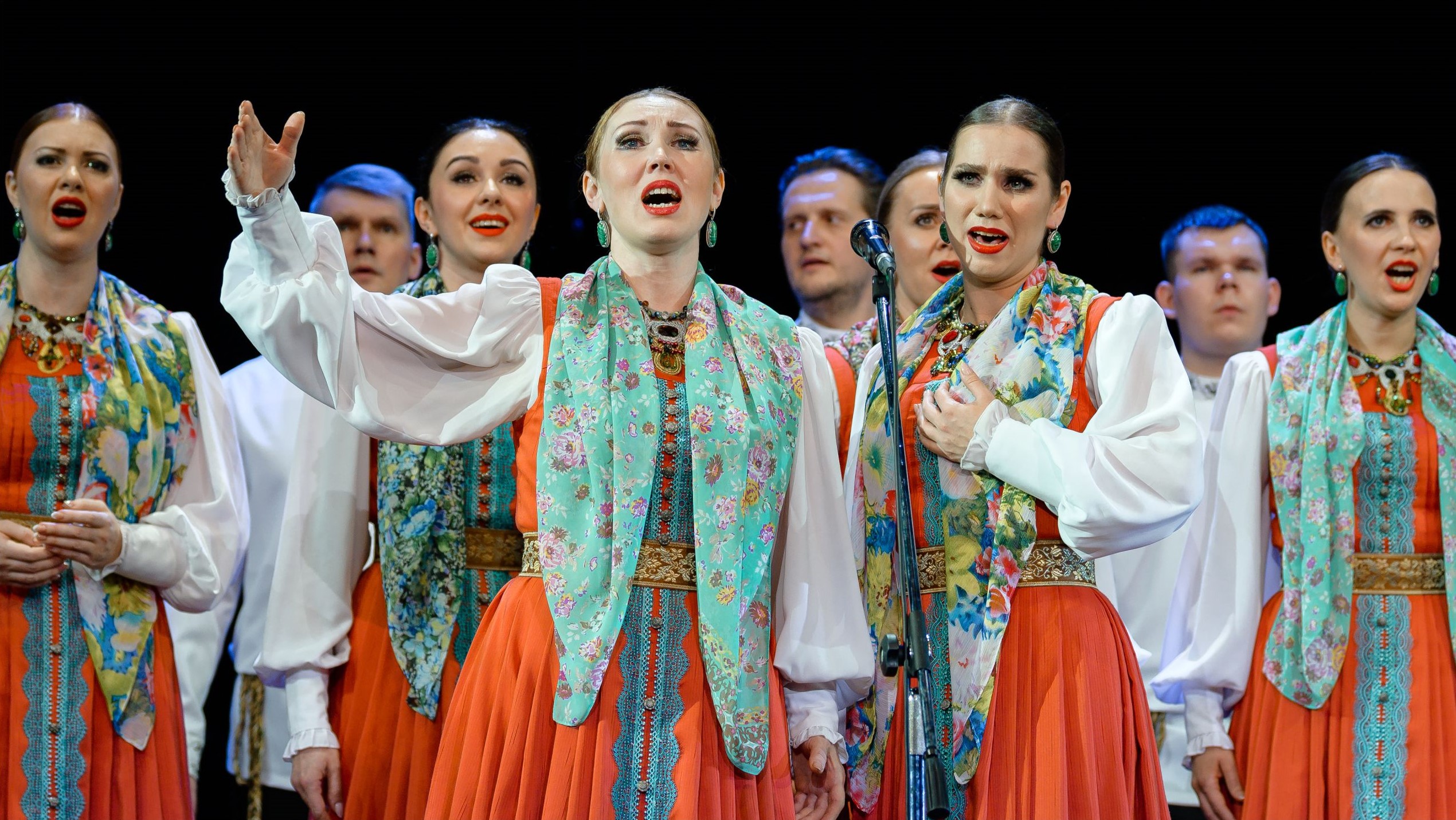 Афиша: Уральский народный хор. Мудрой будь, моя Россия в Екатеринбурге 3 мая 2026