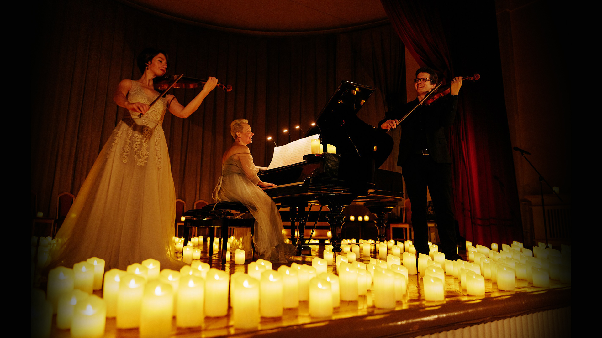 

Билеты на Шедевры мировой киномузыки при свечах (ДК «Красное Сормово»)