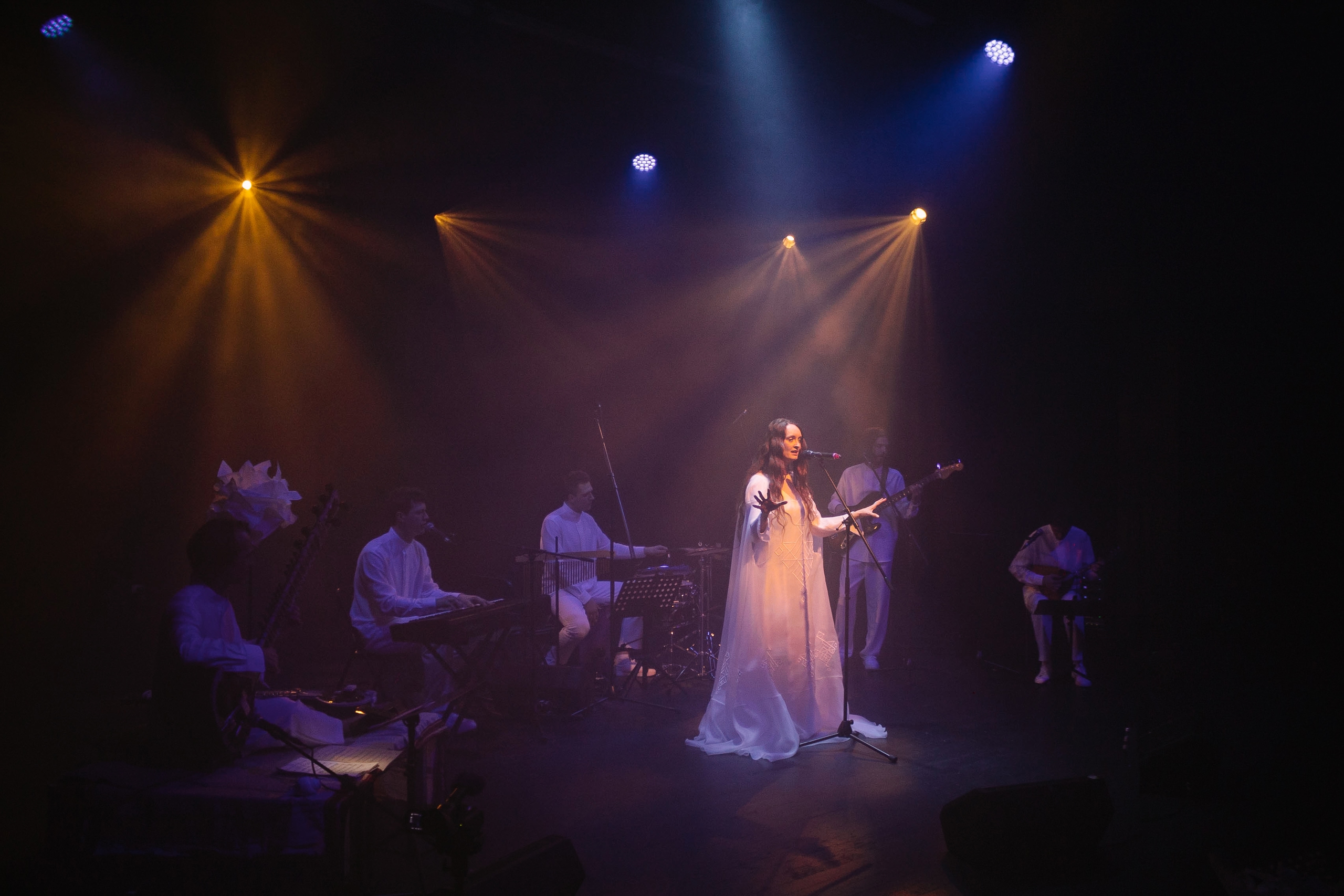 Афиша: Свети в Санкте-Петербург 13 мая 2026