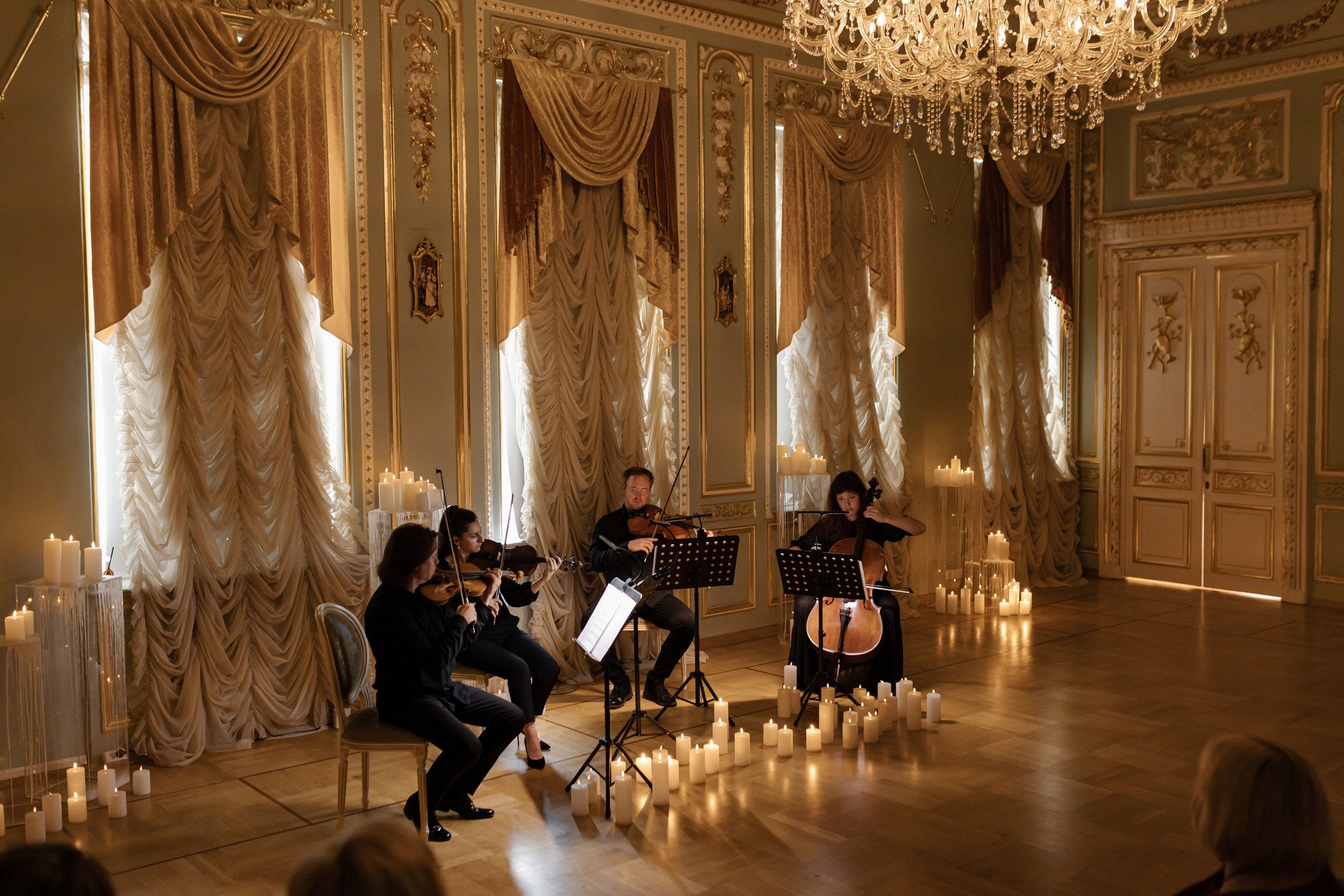 

Билеты на Магия свечей. Ночная неоклассика о любви (Особняк Серебрякова)