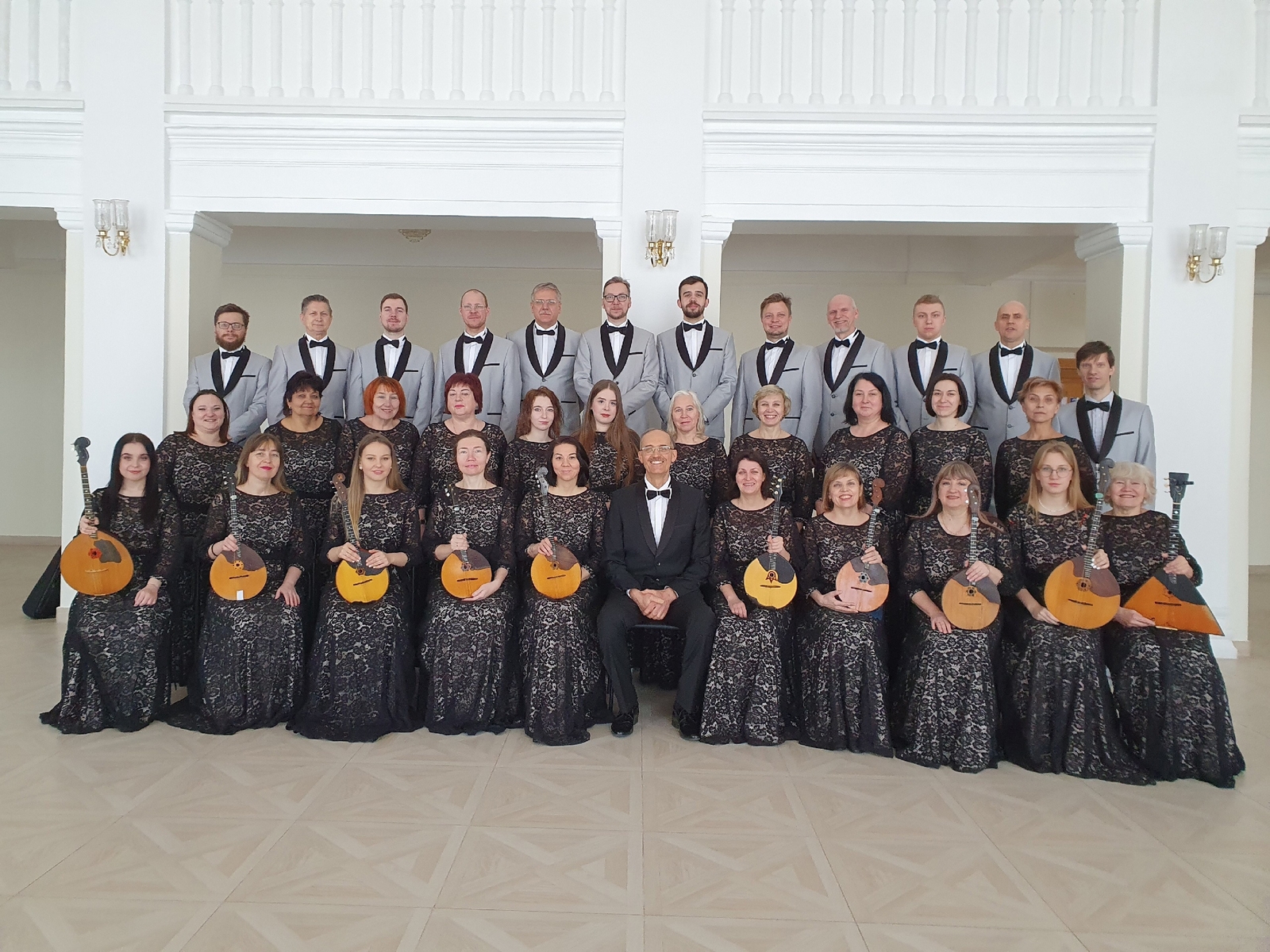 

Билеты на Волшебник Изумрудного города (Вятская филармония)