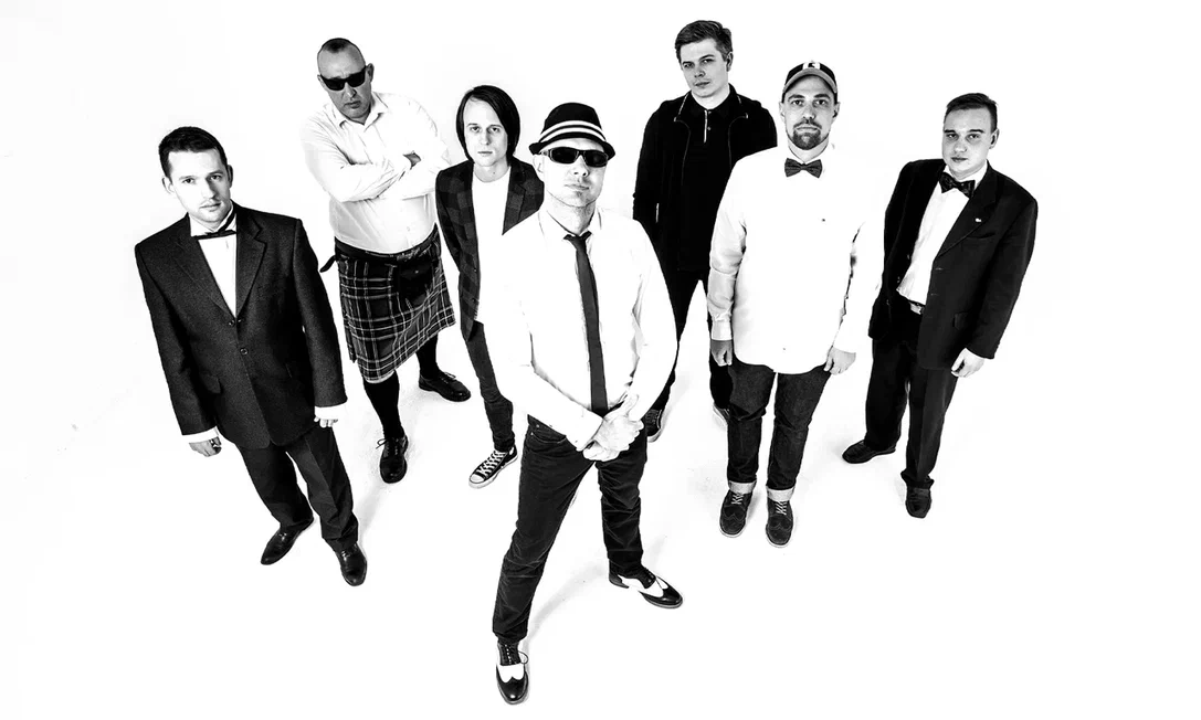 

Билеты на Male Factors (16 Тонн)