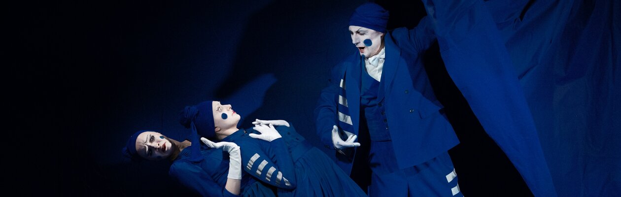 С художника спросится