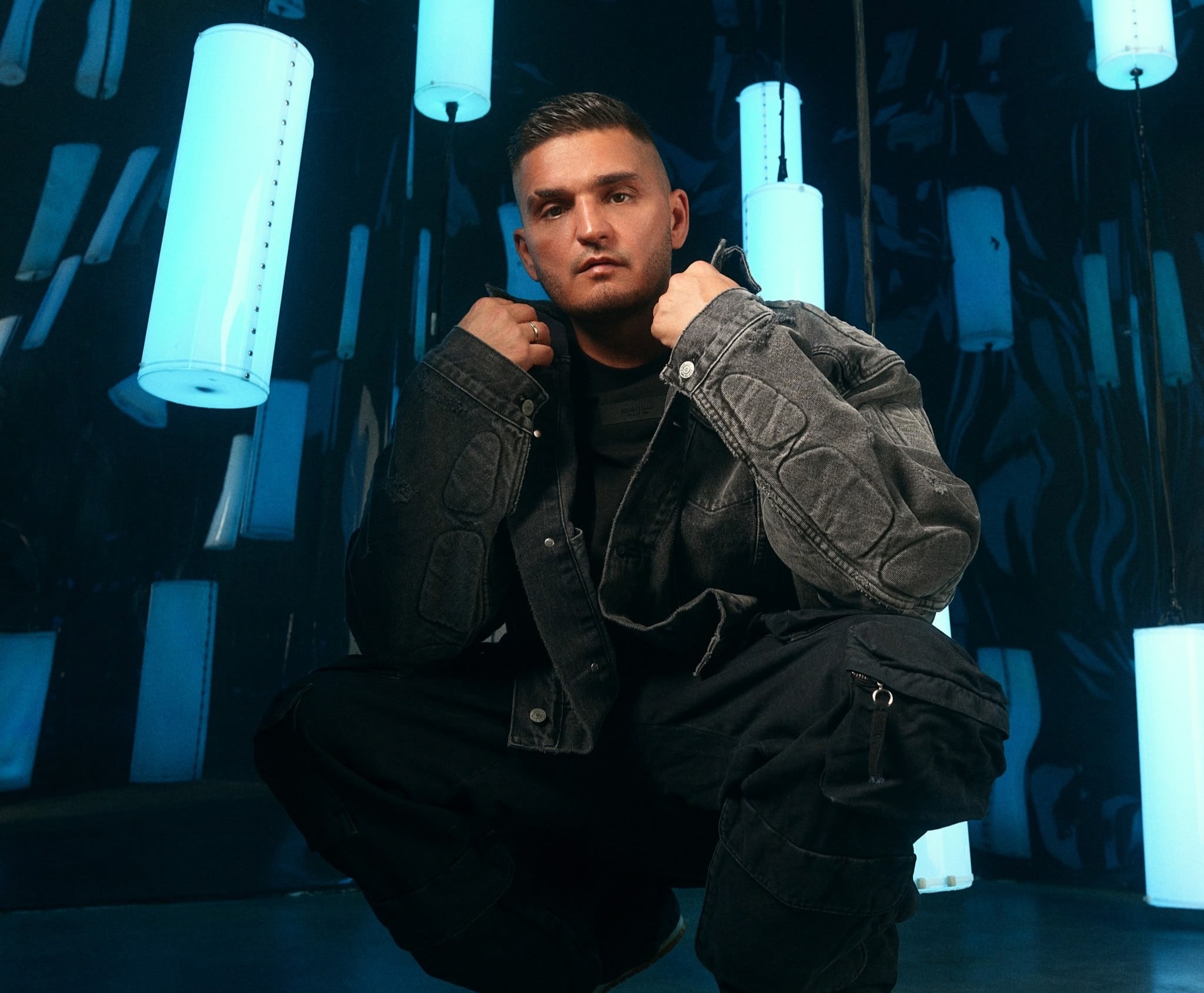 

Билеты на Dino MC47 (Нить)