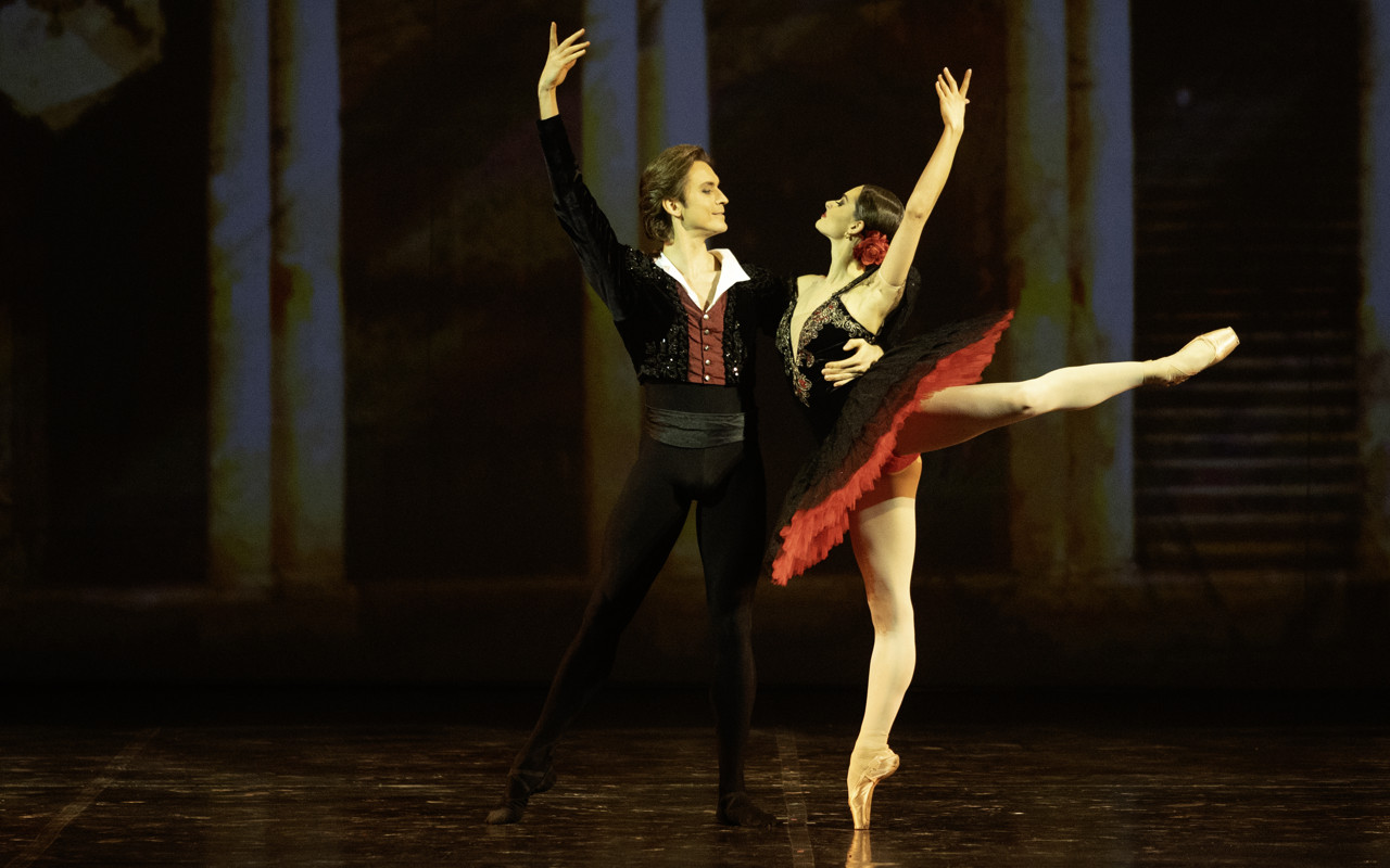 

Билеты на Вечер балета (Зимний театр)