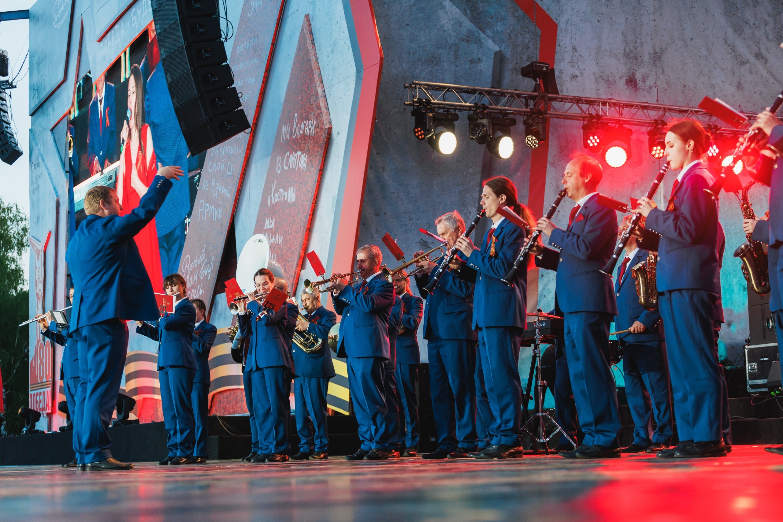 

Билеты на Благодарю тебя (Филармония)