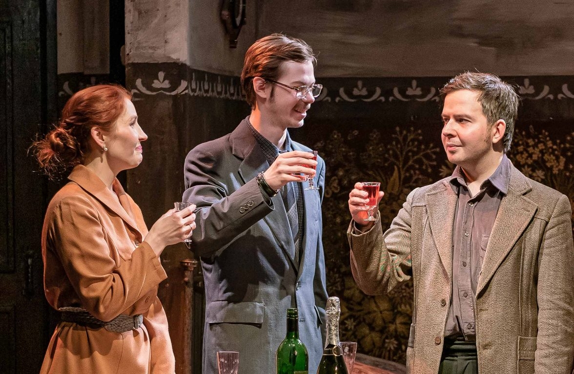 

Билеты на Мой бедный Марат (Театр «У Моста»)