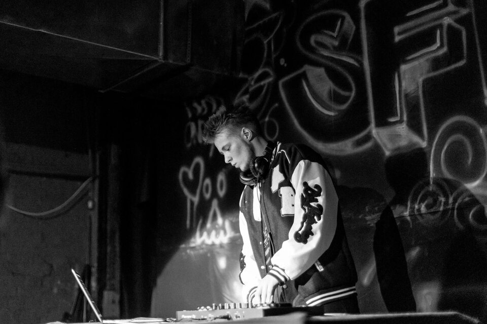 Aloha, Санрайз!