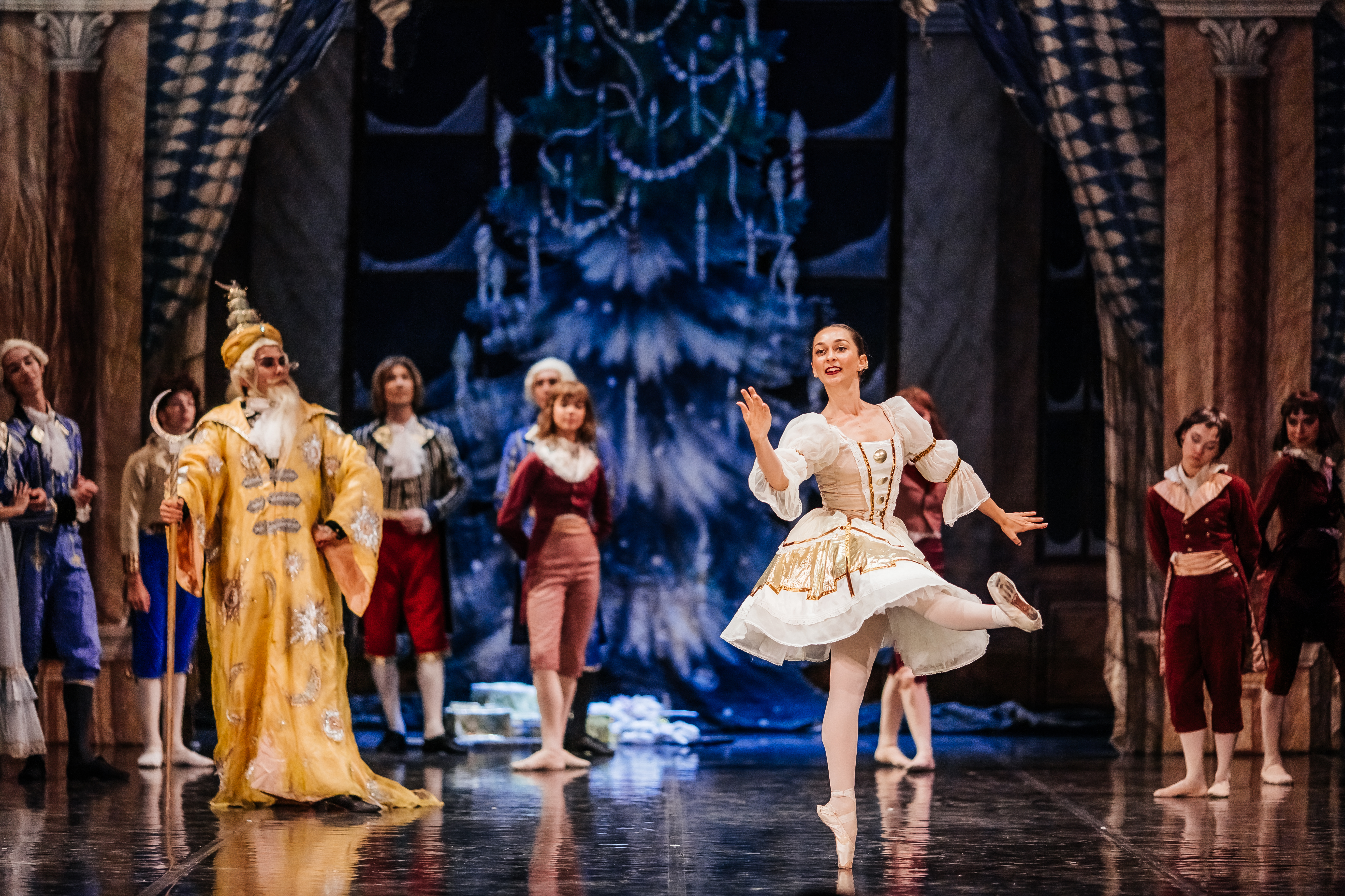 

Билеты на Щелкунчик (Эрмитажный театр)