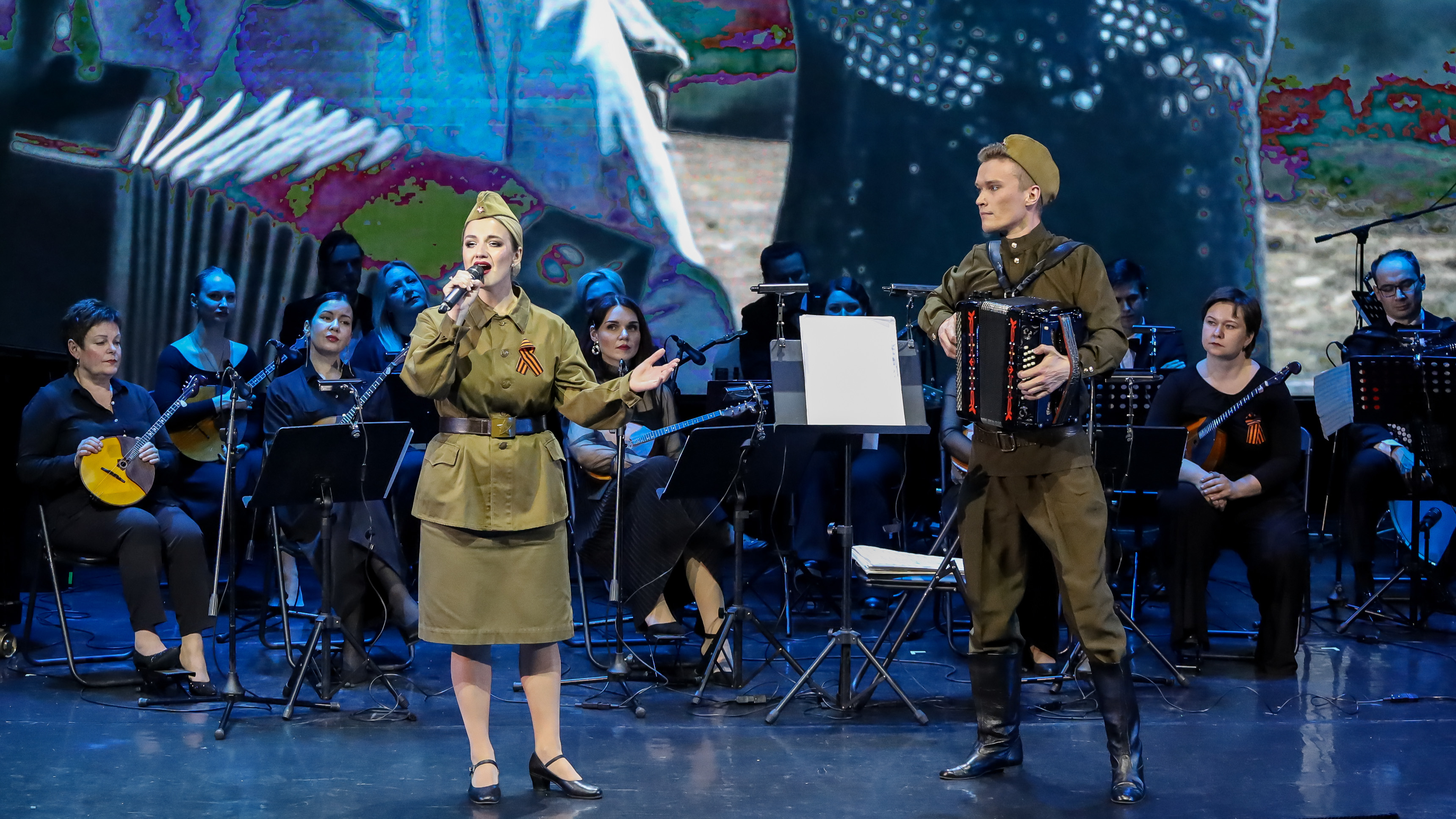 

Билеты на Тары-бары. Песни военных лет (Фольклорный центр «Москва»)