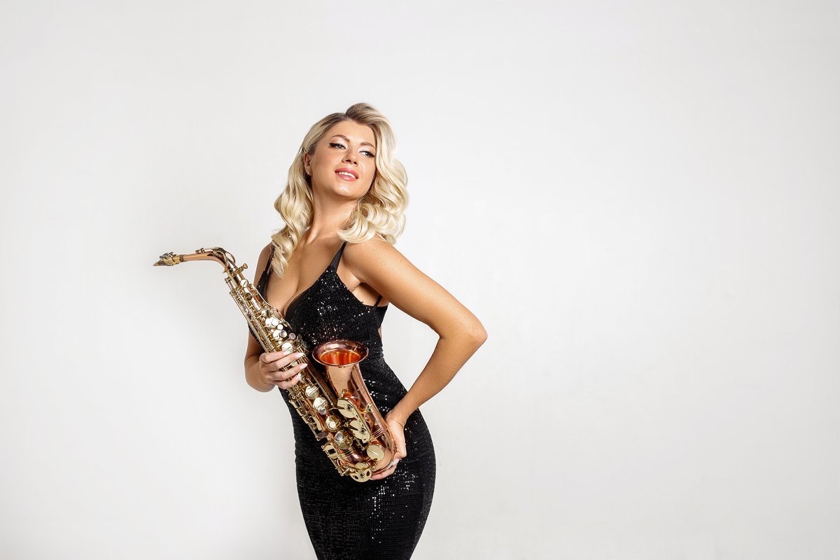 

Билеты на Анастасия Высоцкая Ladynsax (ДК нефтехимиков)