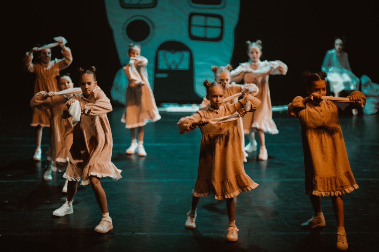 

Билеты на Маленькая история большой дружбы (Драматический театр)