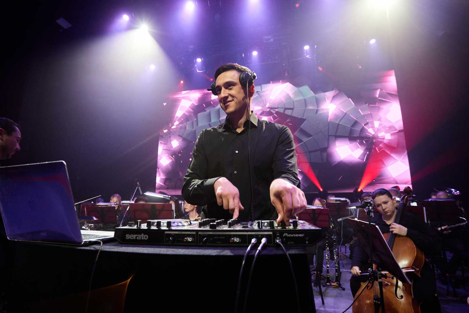 

Билеты на Palladium Symphomix. Симфонический оркестр и DJ First (Дворец молодёжи)