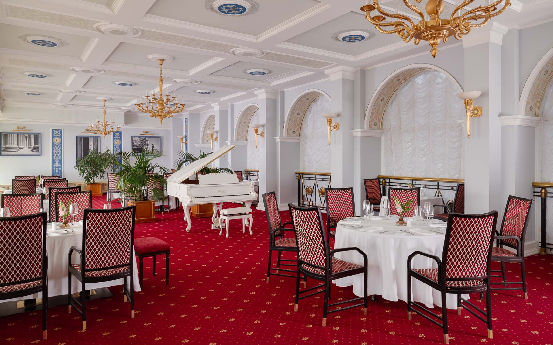

Билеты на Рождество семьи Елисеевых (Taleon Imperial Hotel (Особняк купцов Елисеевых))