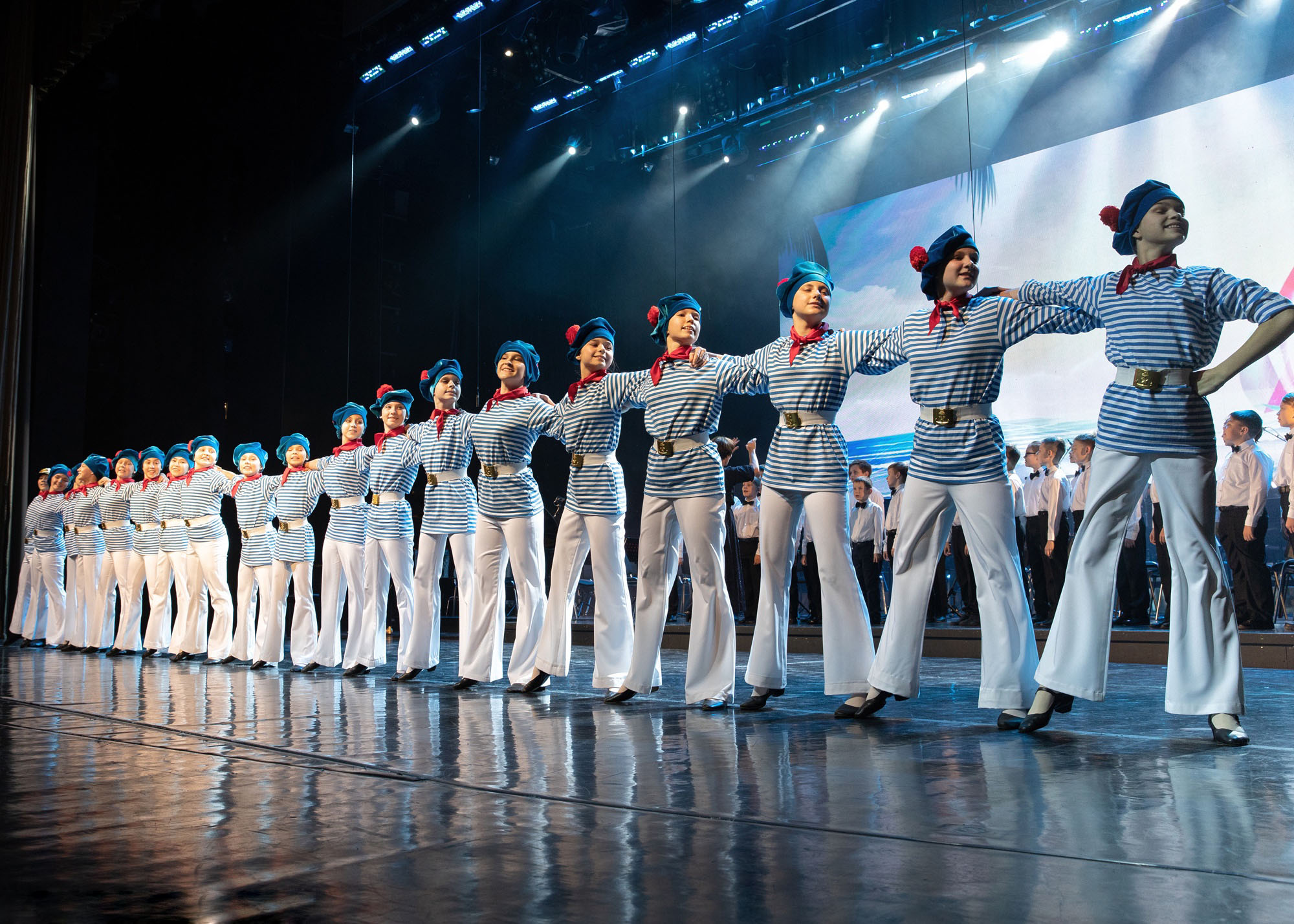 

Билеты на Отчётный концерт МАУ ДО ДШИ имени Знаменского (Дворец культуры «Нефтяник»)