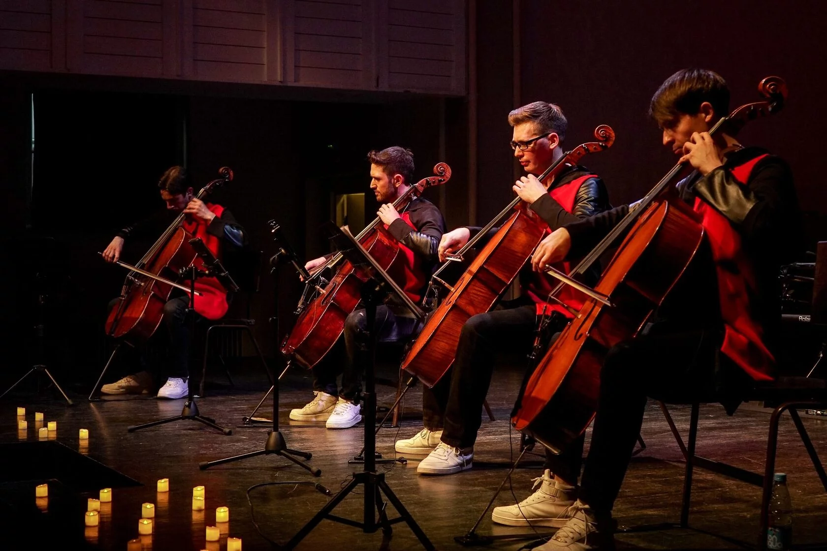 

Билеты на The Cello Quartet. Рок-хиты при свечах (ДК железнодорожников)