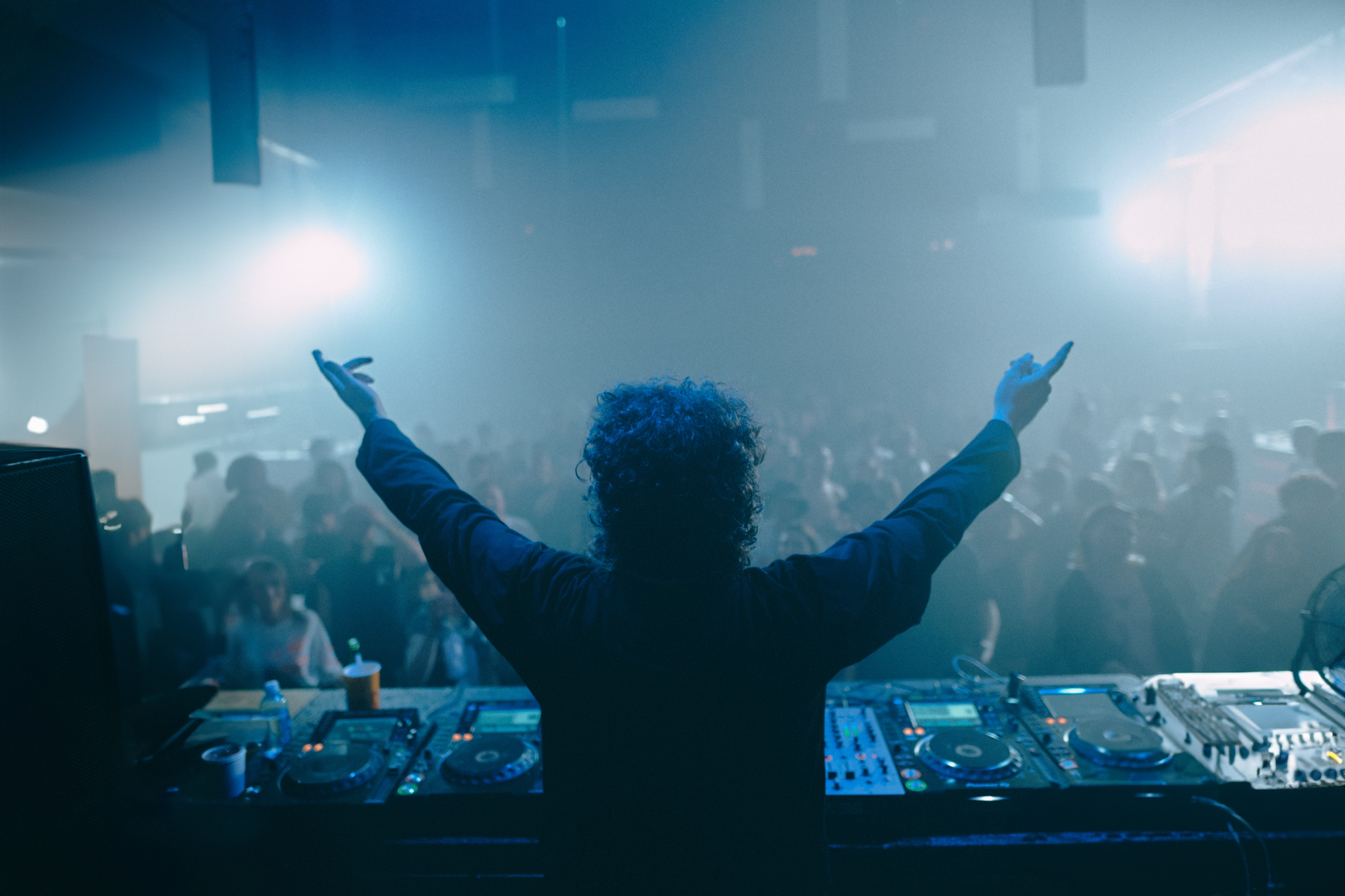 

Билеты на Триллер (Gazgolder)