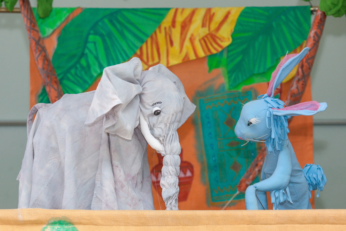 

Билеты на Давайте дружить! (Дом на Пушкина, 24)