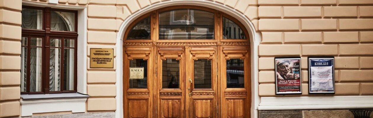 И смех, и слёзы, и любовь…