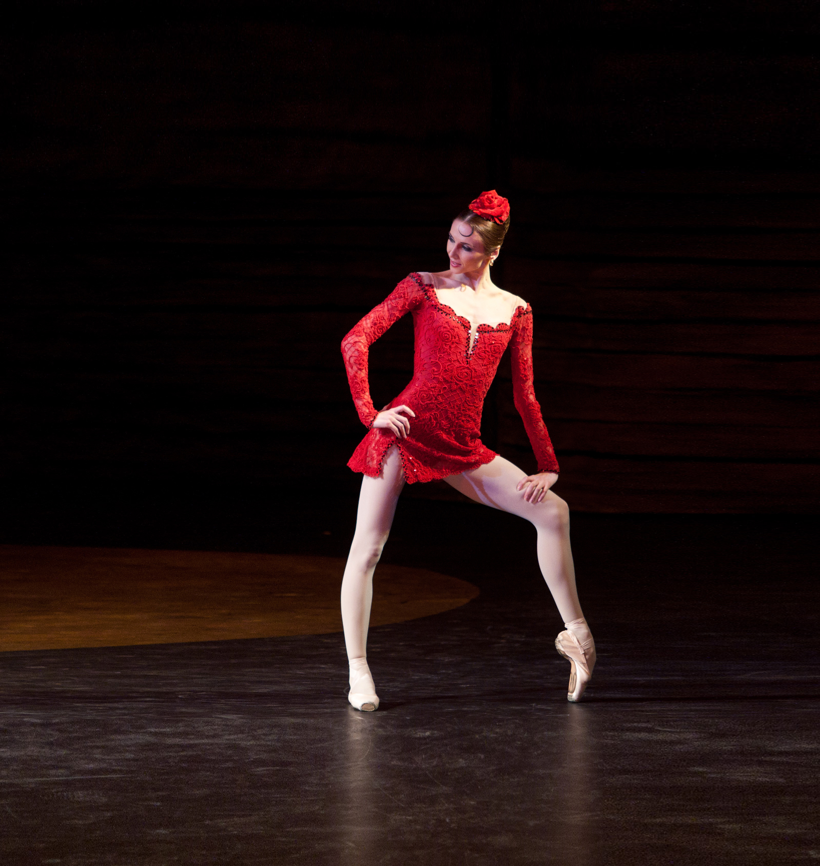 

Билеты на Кармен-Сюита. Всего лишь. Угасание. Тишина (Большой театр. Новая сцена)