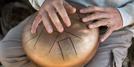 Топор и выдра