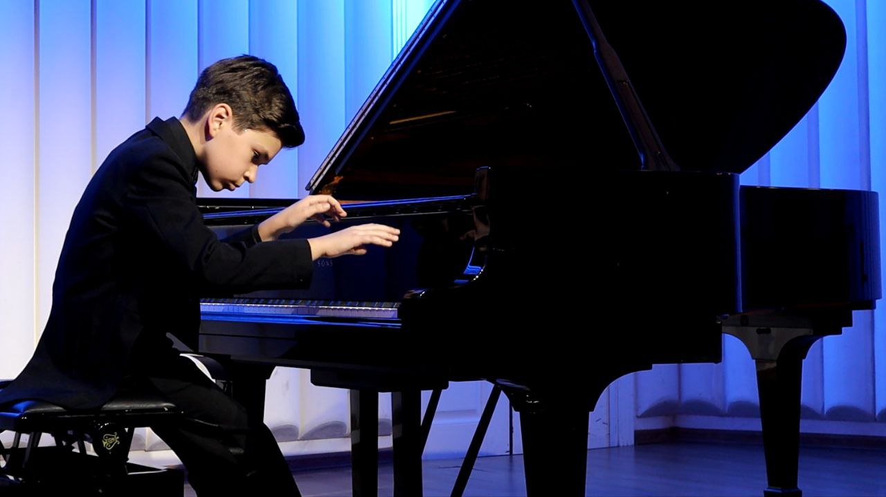 

Билеты на Андрей Гончаров (Особняк Мясникова)